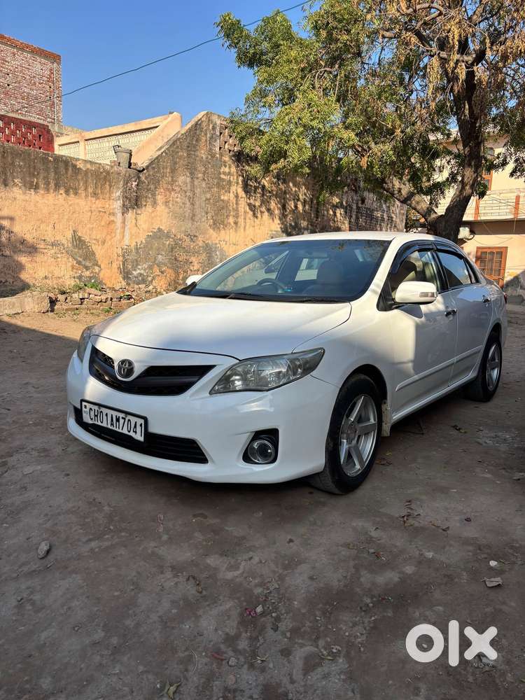 Toyota Corolla Altis 2010-2013 Diesel D4dg, 2012, Diesel