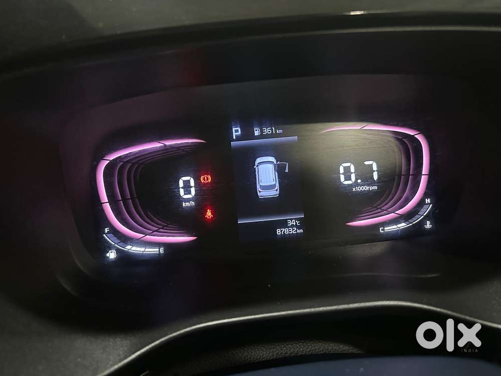 Kia Carens 1.5 Luxury Plus Diesel At 7 Str, 2022, Diesel