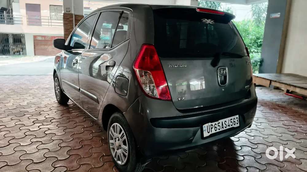 Hyundai I10 Sportz 2010 Petrol Manual 2032 Paper Ok