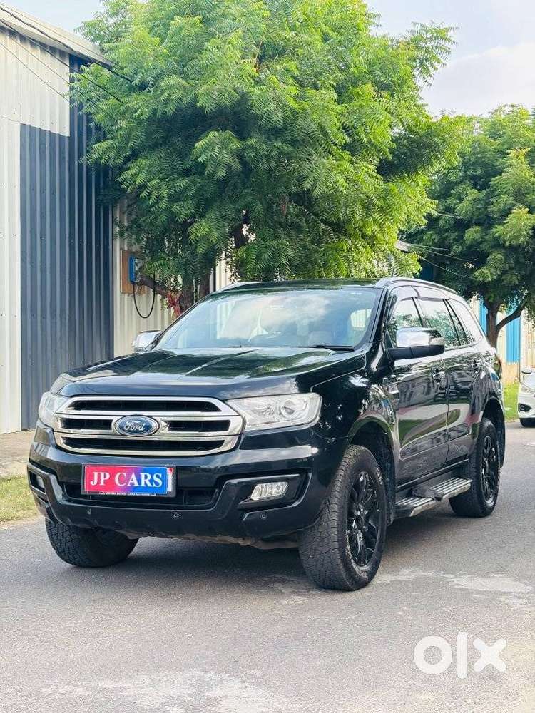 Ford Endeavour 3.2 Titanium At 4x4, 2017, Diesel
