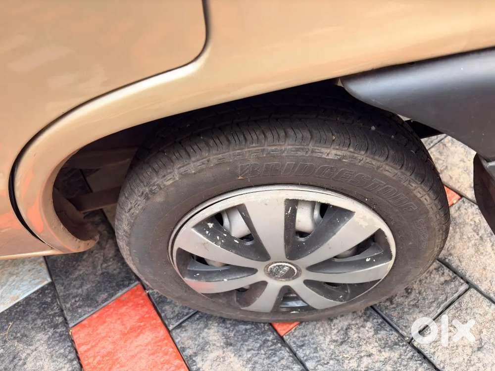 Maruti Suzuki 800 2000 Petrol