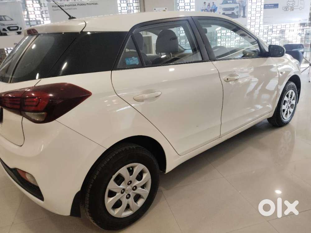 Hyundai Elite I20 [2018-2020] 1.2 Magna Executive Cvt, 2018, Petrol