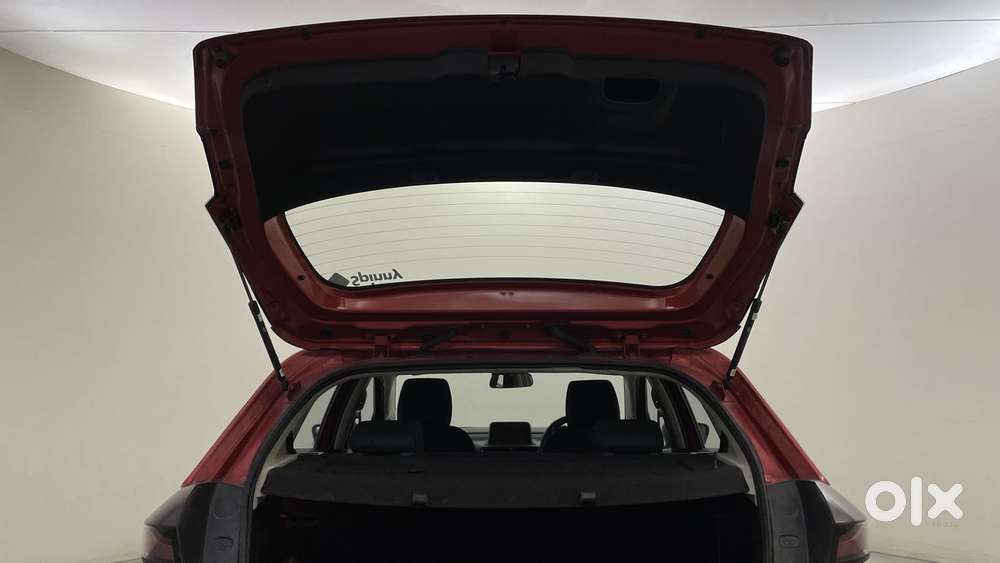 Tata Altroz Xz, 2022, Petrol