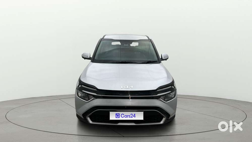 Kia Carens 1.5 Premium 7 Str, 2023, Petrol