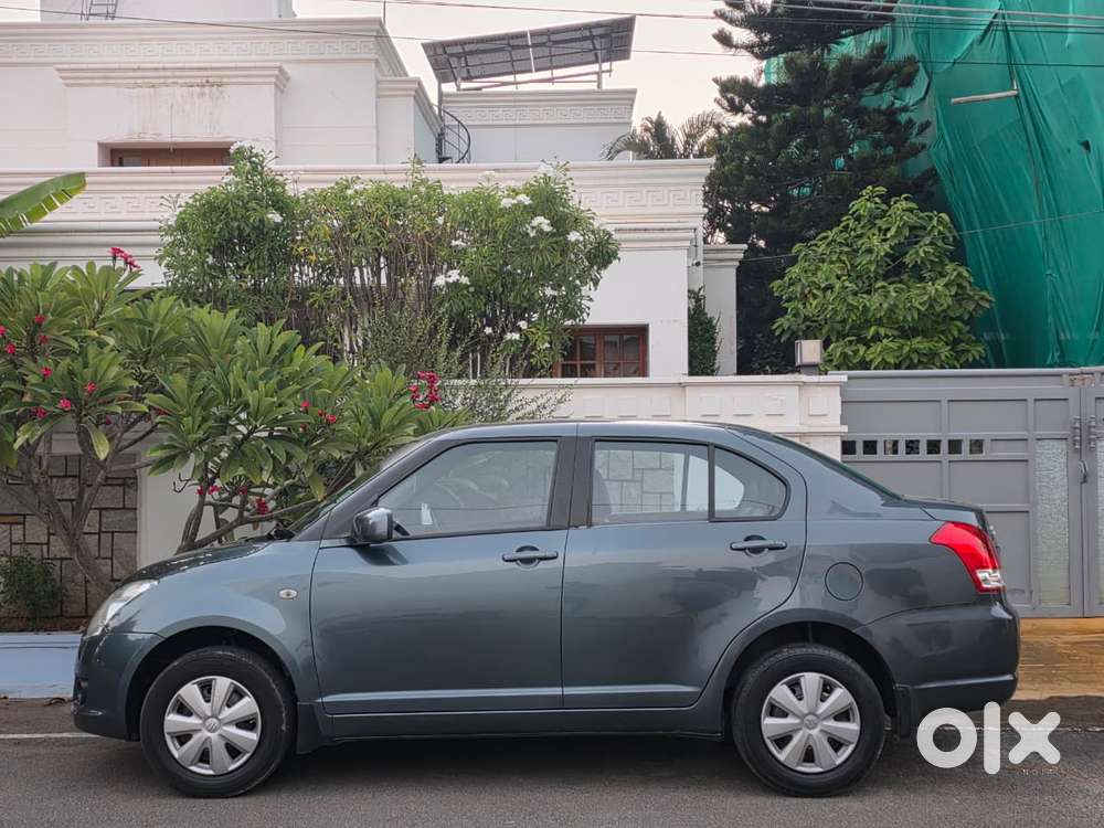 Maruti Suzuki Swift Dzire Vxi, 2010, Petrol