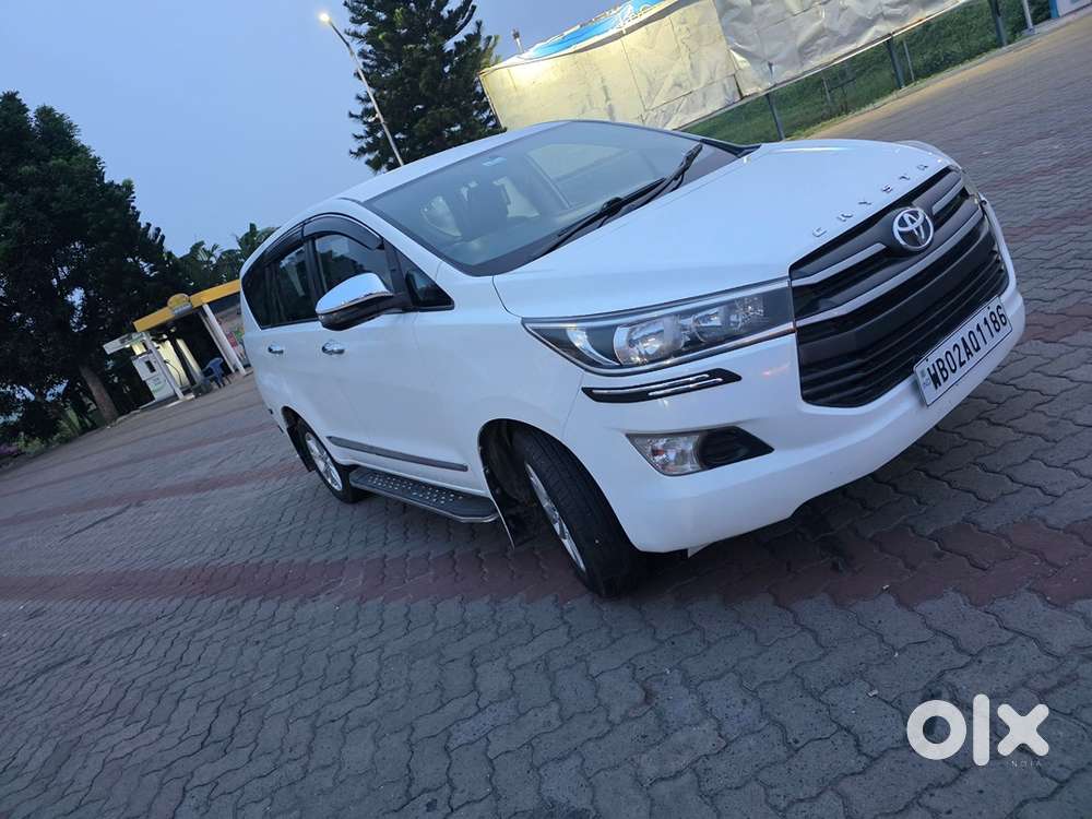 Toyota Innova Crysta 2020
