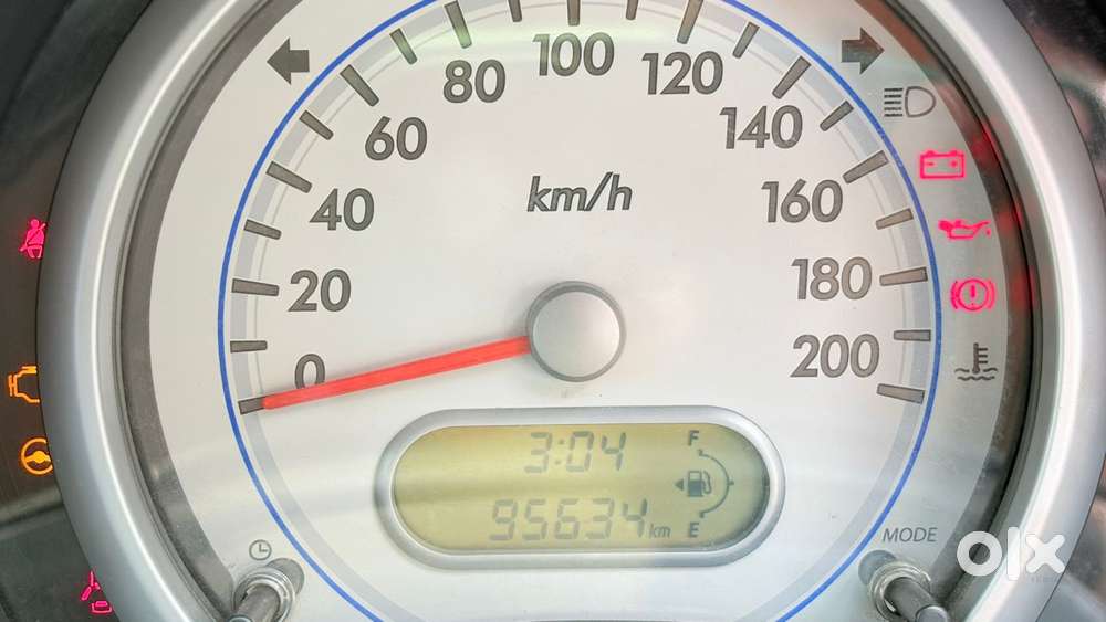 Maruti Suzuki Ritz, 2011, Petrol