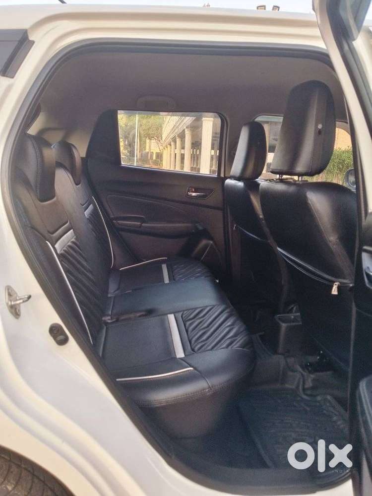 Maruti Suzuki Swift Vxi + Manual, 2022, Petrol
