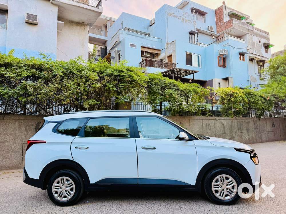 Kia Carens 1.4 Prestige 7 Str, 2024, Petrol