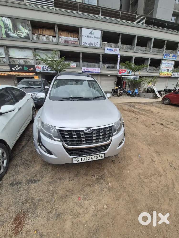 Mahindra W7  11/2020 Manual