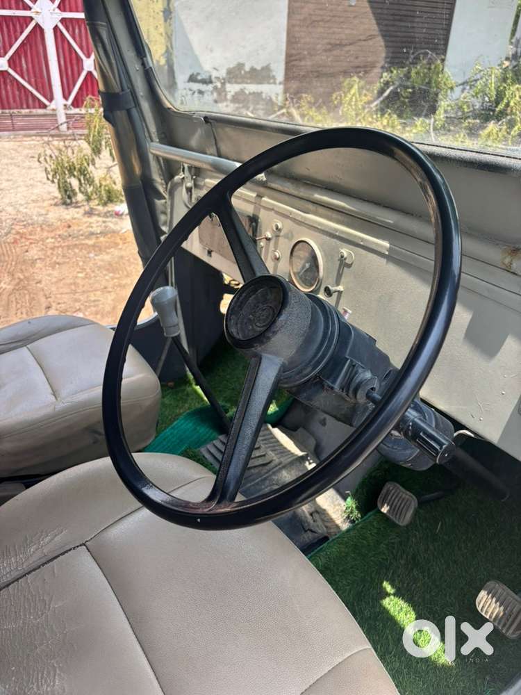 Mahindra Jeep Commander 1996