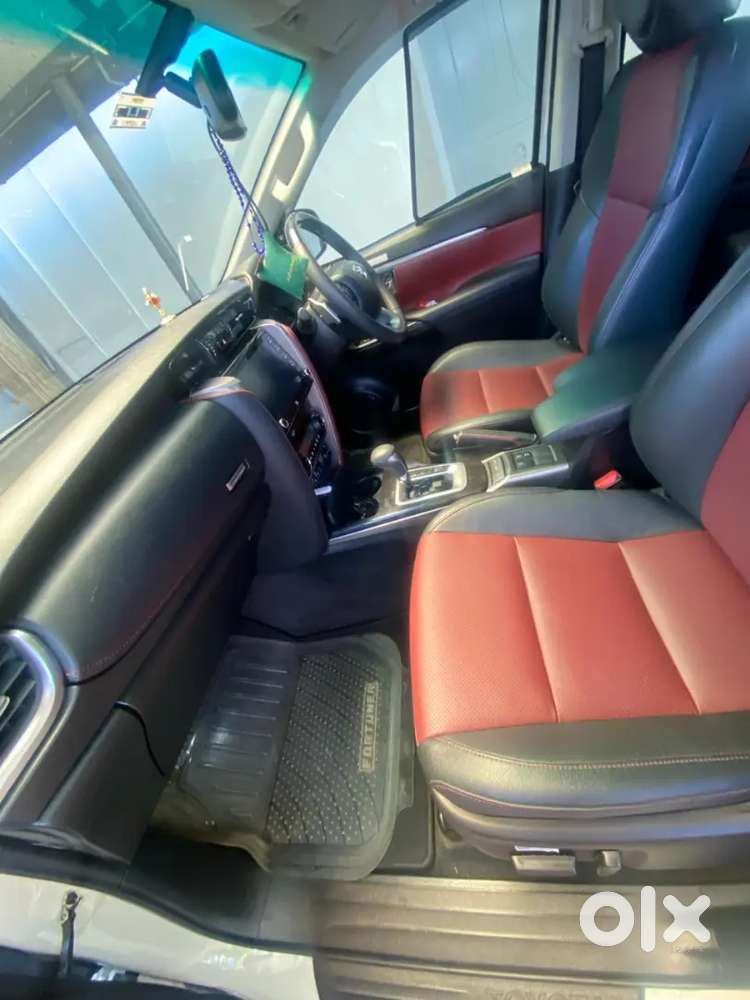 Toyota Fortuner Legender 4×4 2022 Model