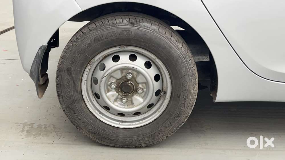 Hyundai Eon Era +, 2015, Petrol