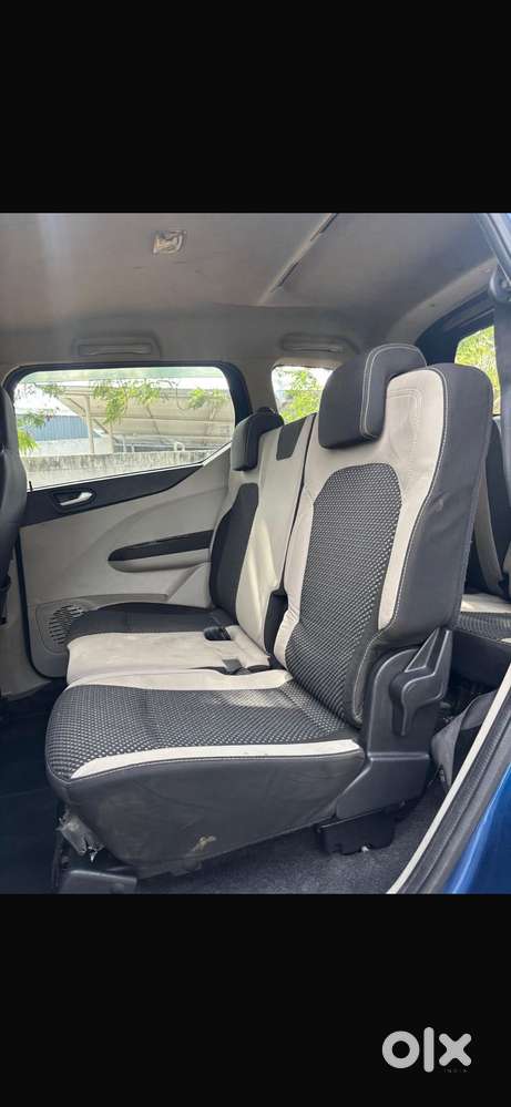 Renault Triber Rxz, 2019, Petrol