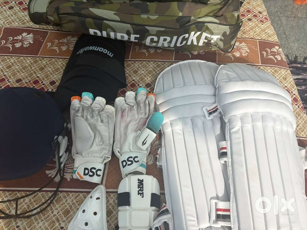 Best cricket kit and only 3 times used best kit at this price