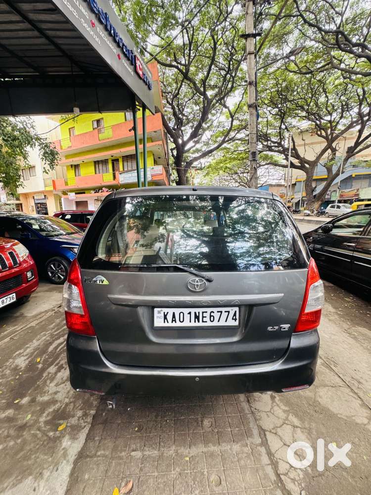 Toyota Innova 2.5 G (Diesel) 8 Seater, 2012, Diesel
