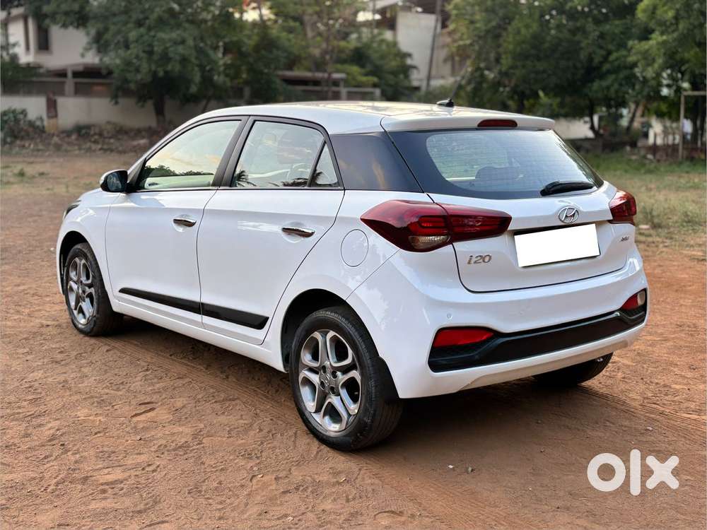 Hyundai I20 Petrol Asta Option, 2018, Petrol