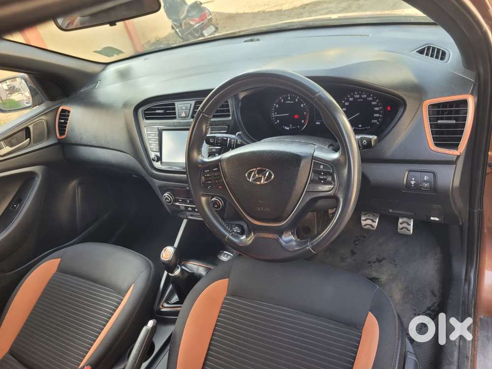 Hyundai I20 Active Sx Petrol, 2017, Petrol