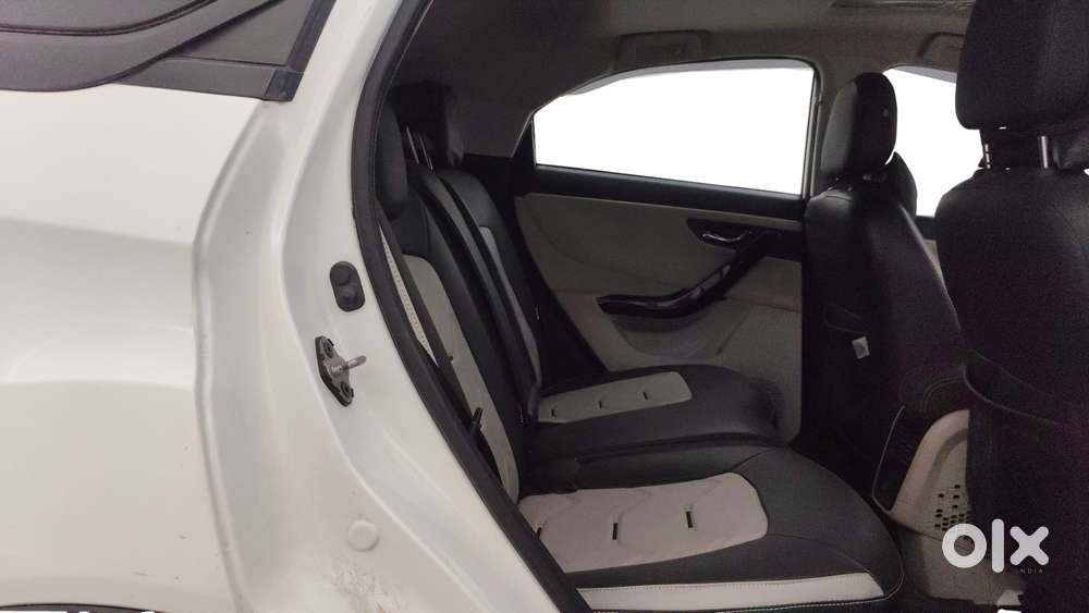 Tata Nexon 1.2 Revotron Xz Plus, 2022, Petrol