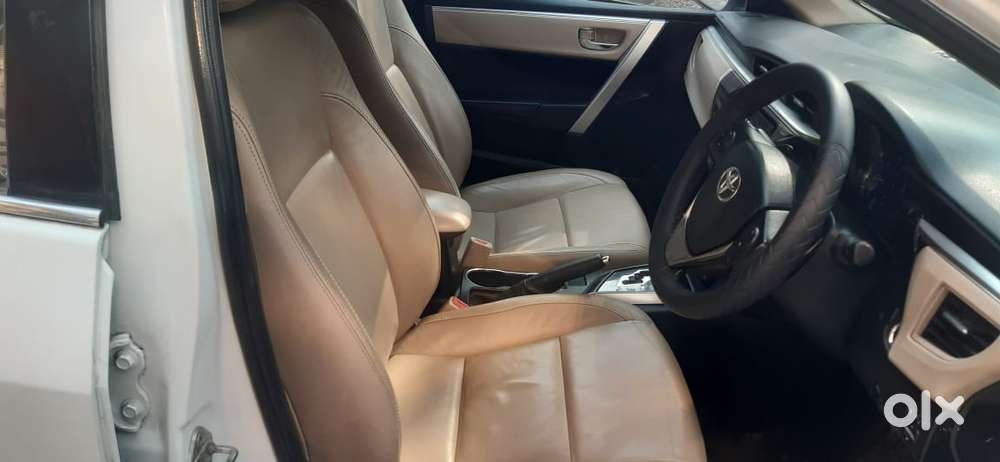 Toyota Corolla Altis Vl At, 2016
