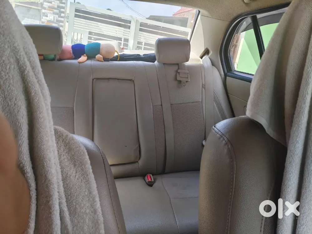 Maruti Suzuki Dzire 2017 Diesel Well Maintained