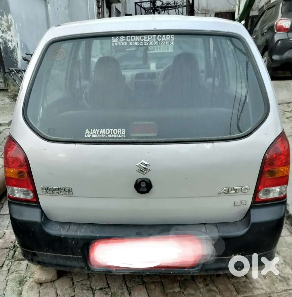 Maruti Suzuki Alto 2012 Petrol And Lpg Fitted 22 Kg Cylinder