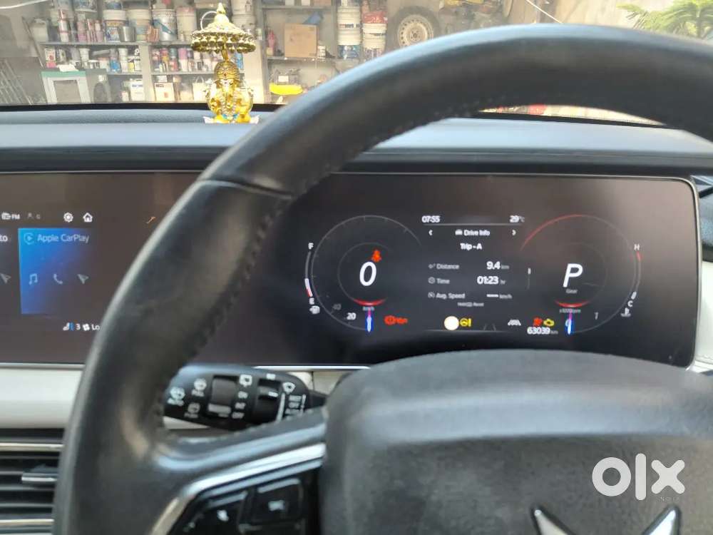 Mahindra Xuv700 2024 Diesel 63000 Km Driven