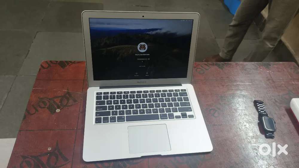 A1466 i5 intel 8gb 128 ssd