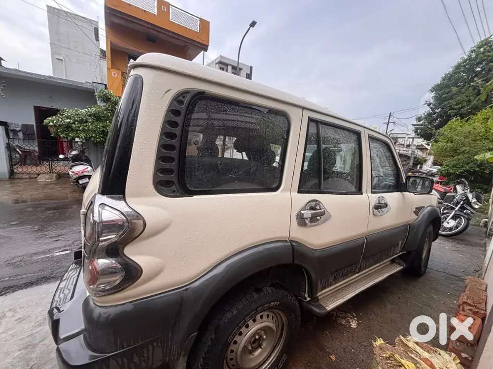Mahindra Scorpio 1.99 2016