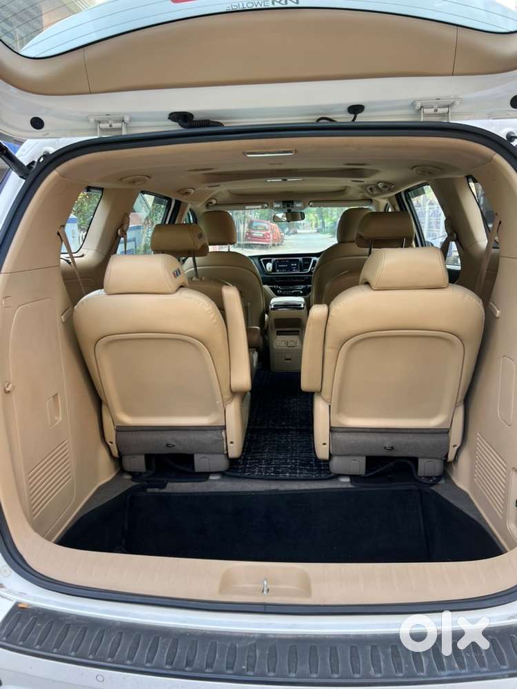 Kia Carnival 2021 Diesel Well Maintained