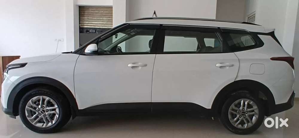 Kia Carens 1.5 Luxury Plus Diesel At 7 Str, 2023, Diesel