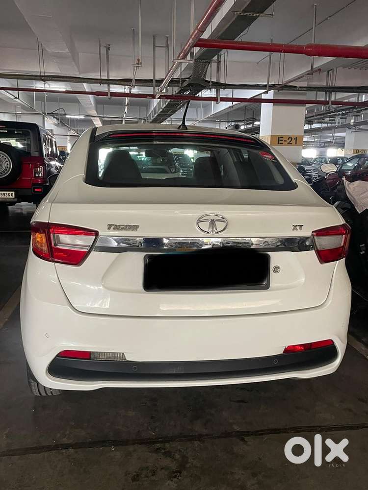 Tata Tigor Petrol 2018