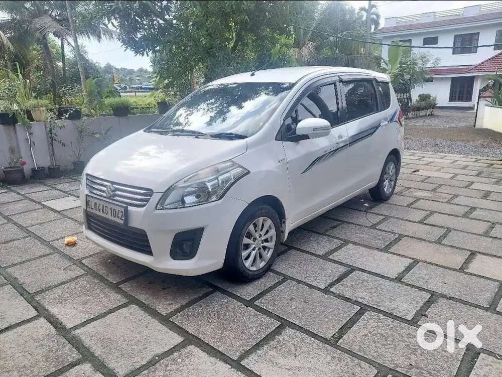 Maruti Suzuki Ertiga Diesel Manual 2014 Second Owner