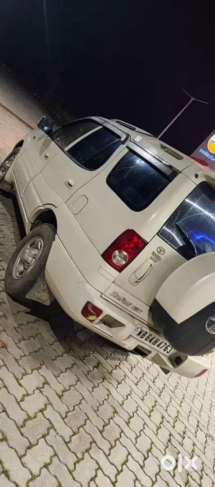 Tata Safari 4x2 2013