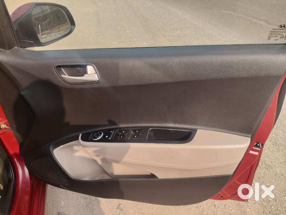 Hyundai Grand I10 2013-2016 Sportz, 2015, Petrol