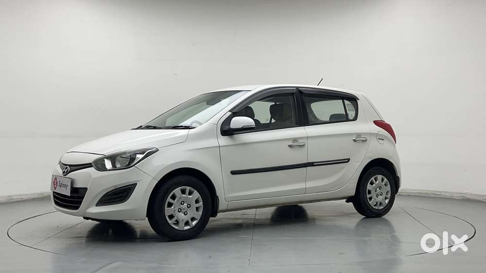 Hyundai I20 2012-2014 Magna Optional 1.2, 2012, Cng & Hybrids