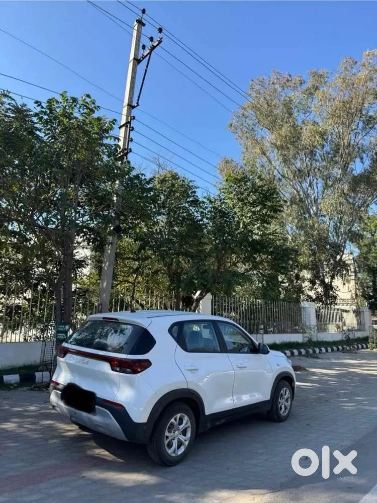 Brand New Fully Maintained And Upgraded Kia Sonet