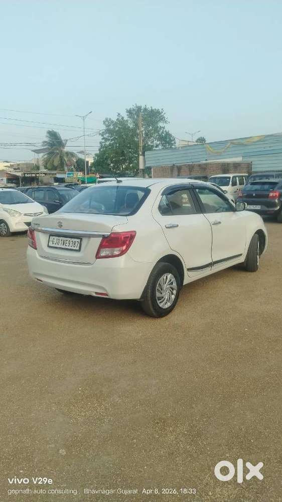 Maruti Suzuki Swift Dzire Vxi Optional, 2022, Petrol