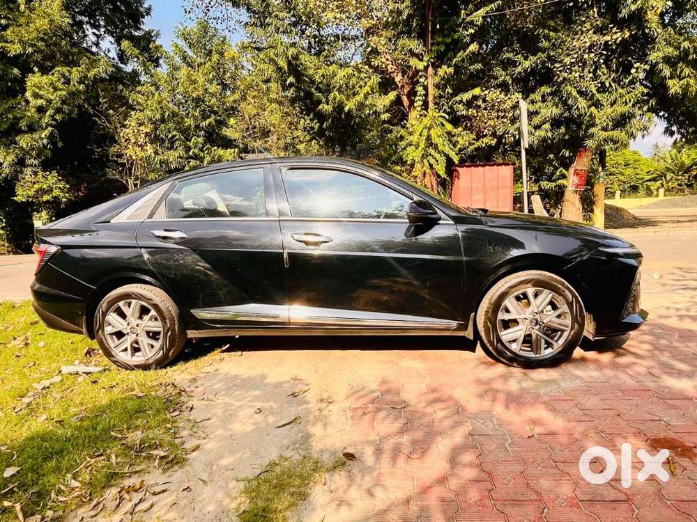 Hyundai Verna 1.5 Sx Petrol Mt, 2023, Petrol