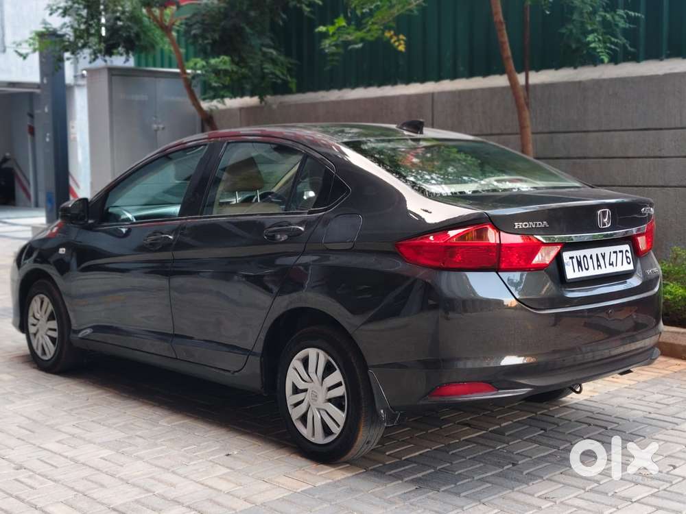 Honda City V At, 2015, Petrol