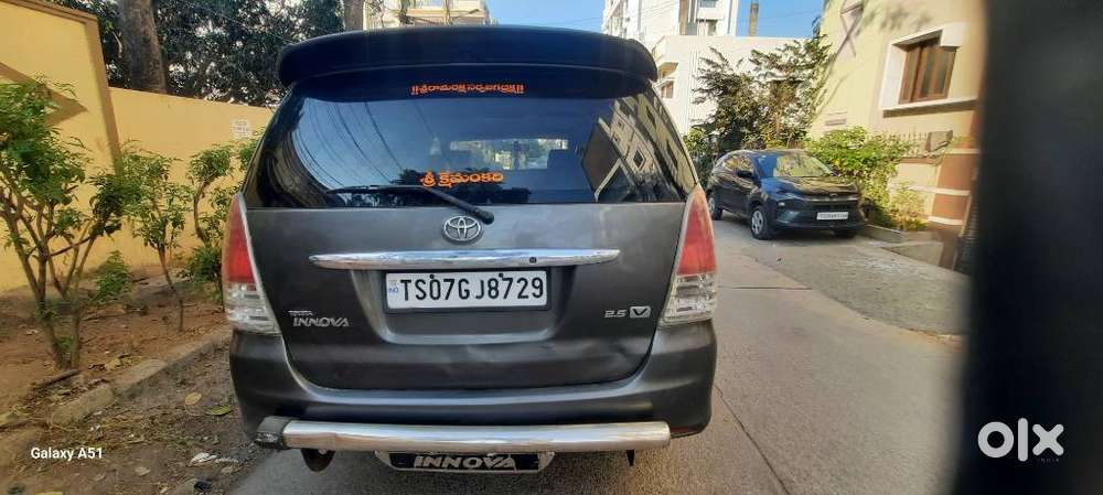 Toyota Innova 2.0 V, 2012, Diesel