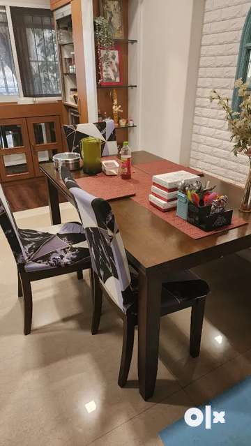 4 chair dining 2025 table set olx