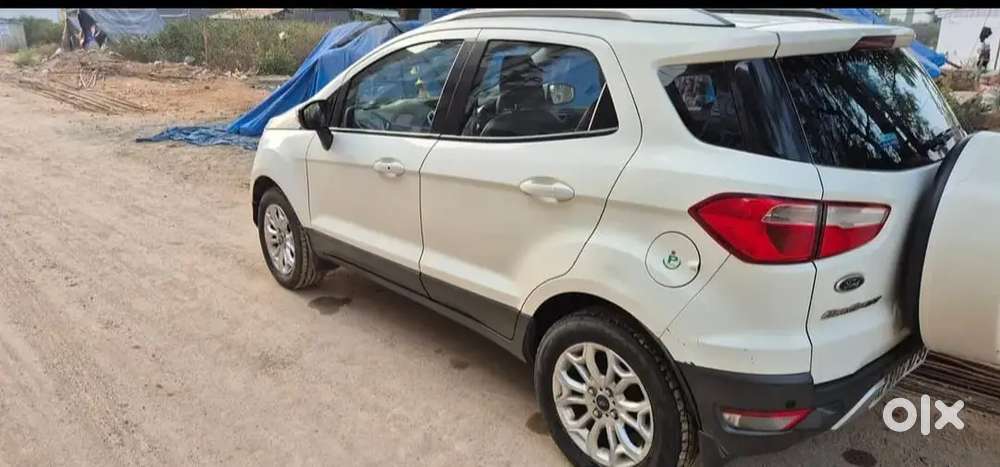 Ford Ecosport Titanium Topend Model