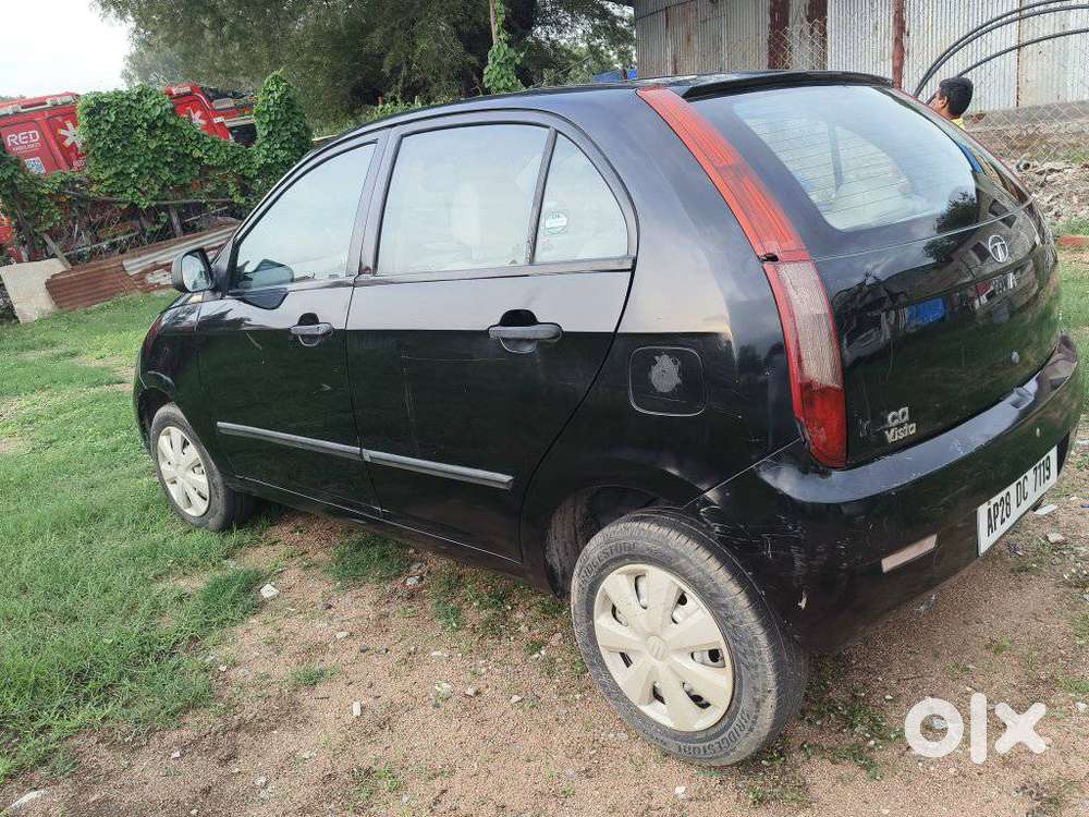 Tata Indica Vista Aqua 1.3 Quadrajet (abs), 2009, Diesel