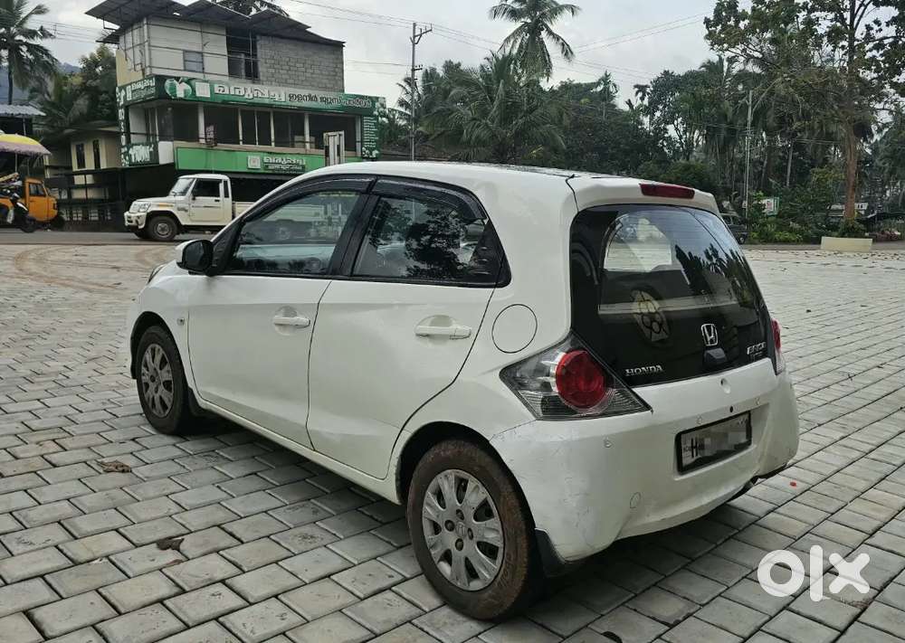 Honda Brio Vx Automatic 2014