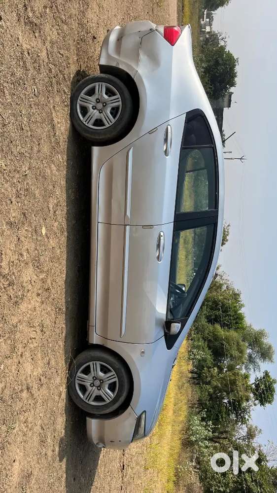 Maruti Suzuki Swift Dizire