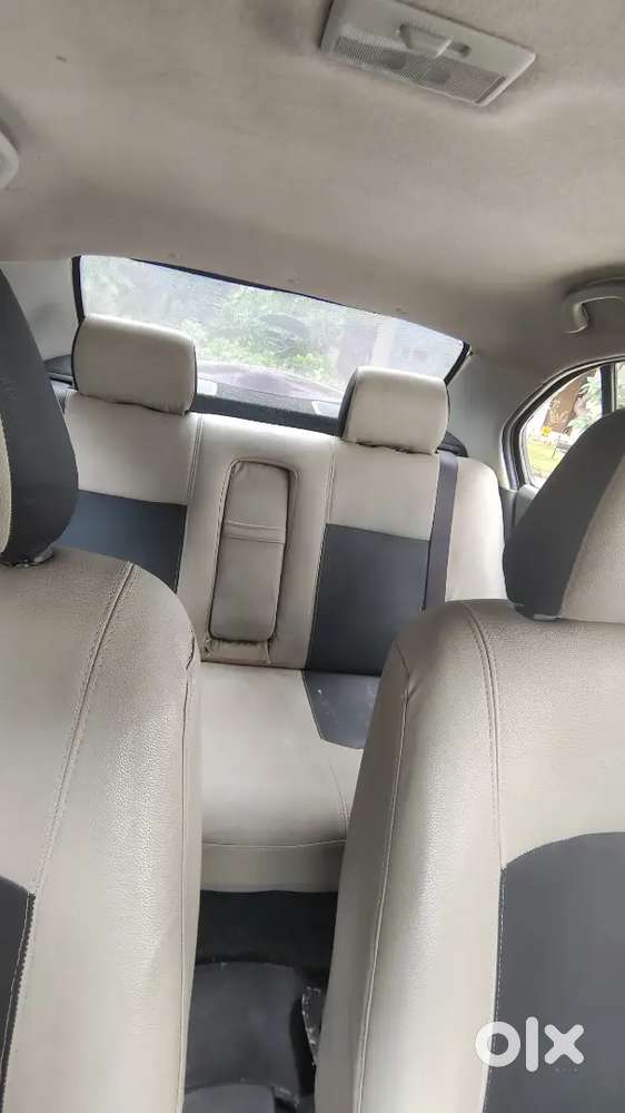 Maruti Swift Dzire 2010