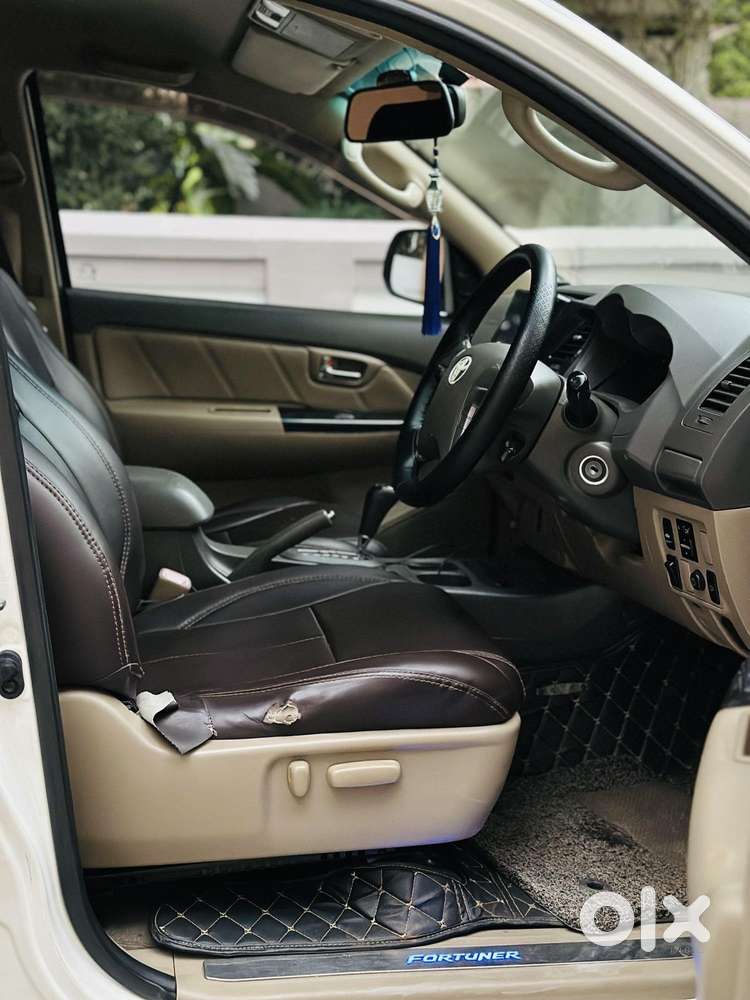 Toyota Fortuner 2011-2016 4x2 At, 2012, Diesel