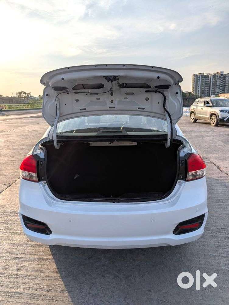 Maruti Suzuki Ciaz Zdi Shvs, 2016, Diesel