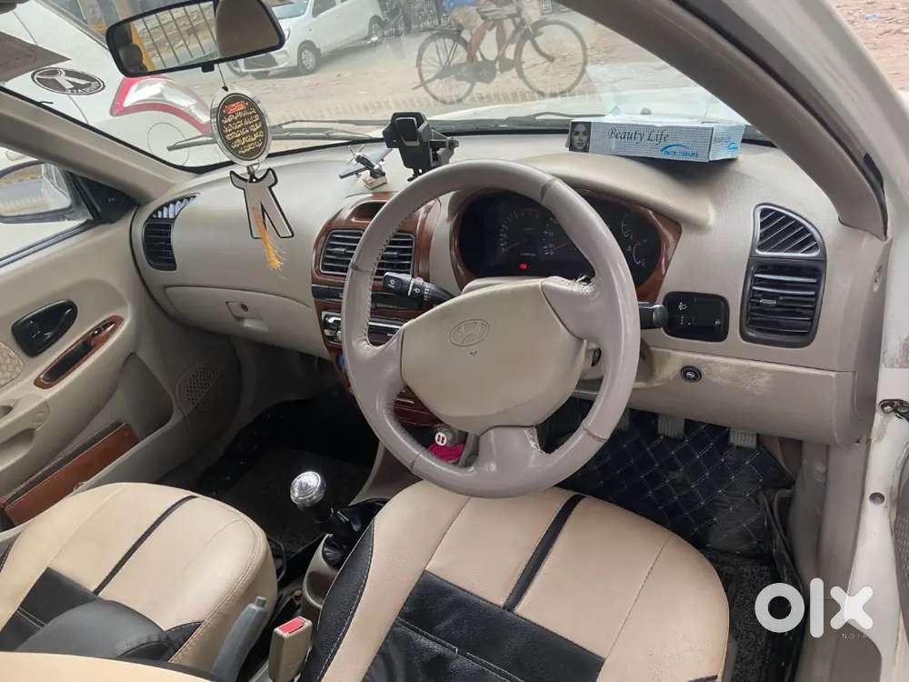 Hyundai Accent 2012 Cng & Hybrids 100000 Km Driven